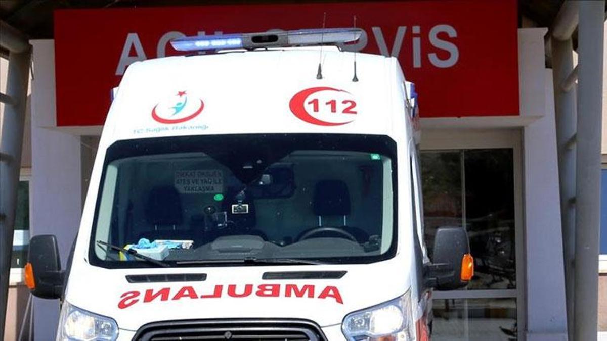 Samsun’da polis aracına tır çarptı, 2 polis yaralandı
