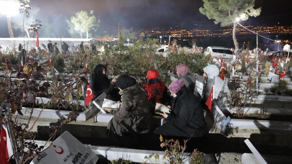 Asrın felaketinde dinmeyen yas! 6 şubat depremlerinin üzerinden 3 yıl geçti