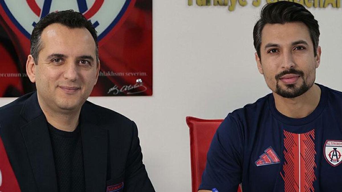 Altınordu santrfor Hamza Küçükköylü ile sözleşme imzaladı