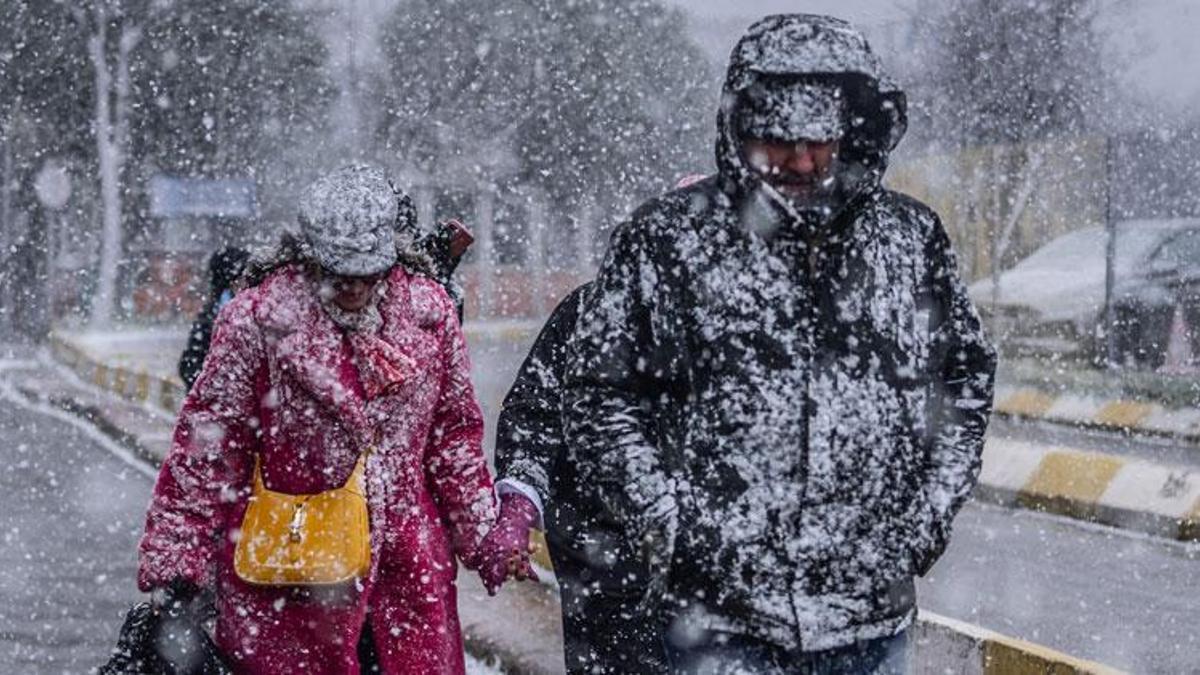 Bursa Valiliği'nden gök gürültülü sağanak yağış uyarısı geldi