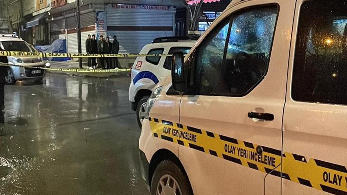 İstanbul'da korku dolu anlar: Markete girip kurşun yağdırdılar