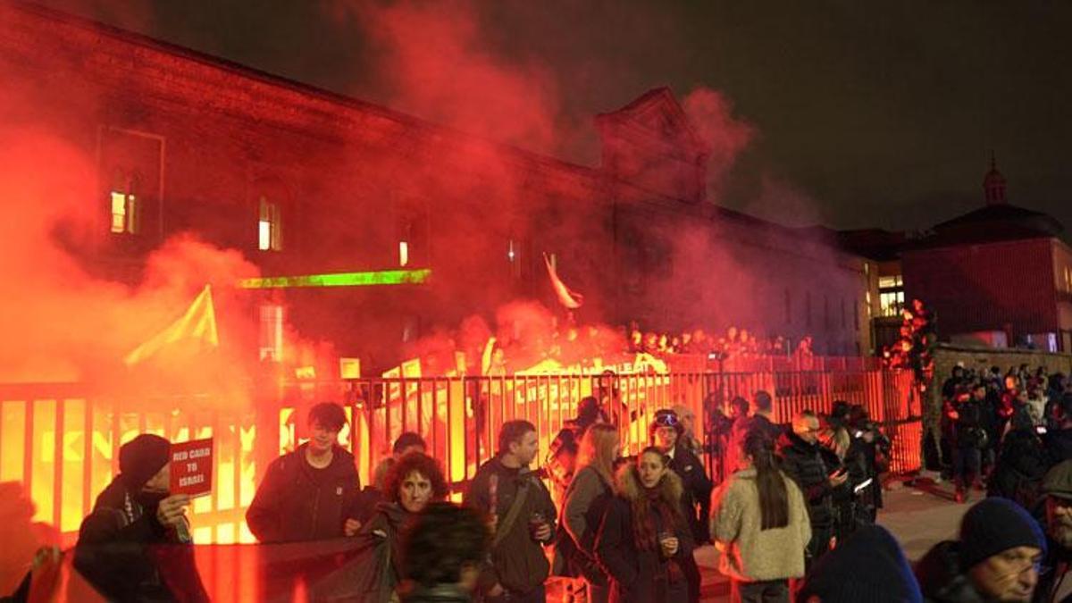 İtalya'daki kış olimpiyatları protestolarında göstericiler polisle çatıştı: 6 gözaltı