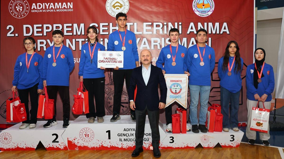 Adıyaman’da sporcular madalyaları depremde ölenlerin adına aldılar