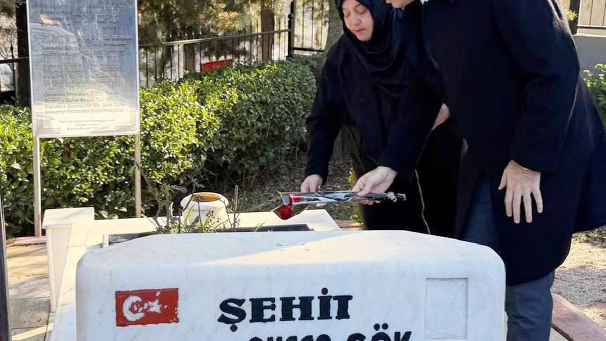 İlk şehit kadın pilot anıldı