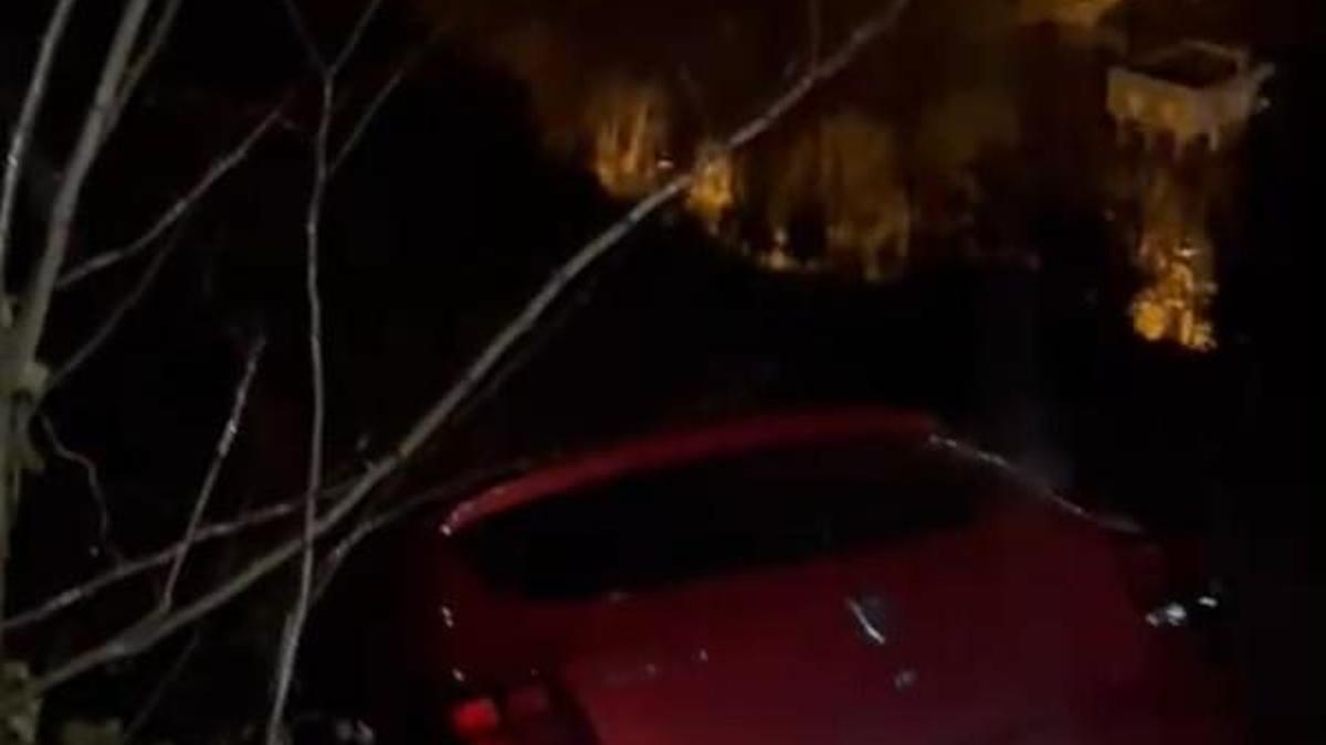 Şarampole düşen otomobilin sürücüsü yaralandı