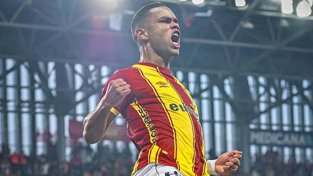 Göztepe'de Juan depremi! Stanimir Stoilov kadroya yazmadı