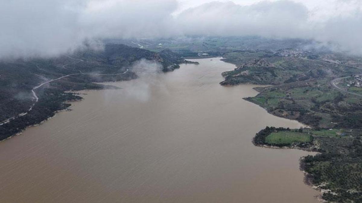 Çanakkale'de Atikhisar Barajı’nda su seviyesi yüzde 100'e ulaştı; belediye taşkın için uyardı
