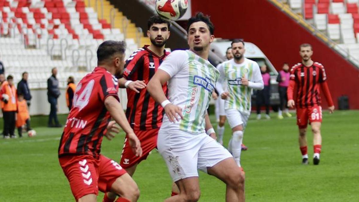 Şanlıurfaspor'a büyük şok! 24 Erzincanspor 3 golle geçti