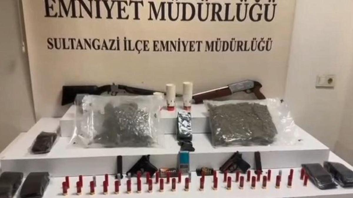 Sultangazi'de zehir tacirlerine darbe!