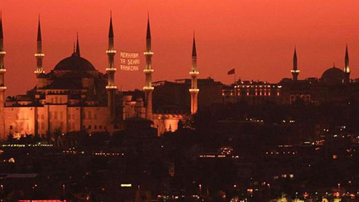 Ramazan başlangıcı ne zaman? Hangi gece sahura kalkacağız? İlk oruç hangi gün tutulacak? Kadir gecesi ne zaman?