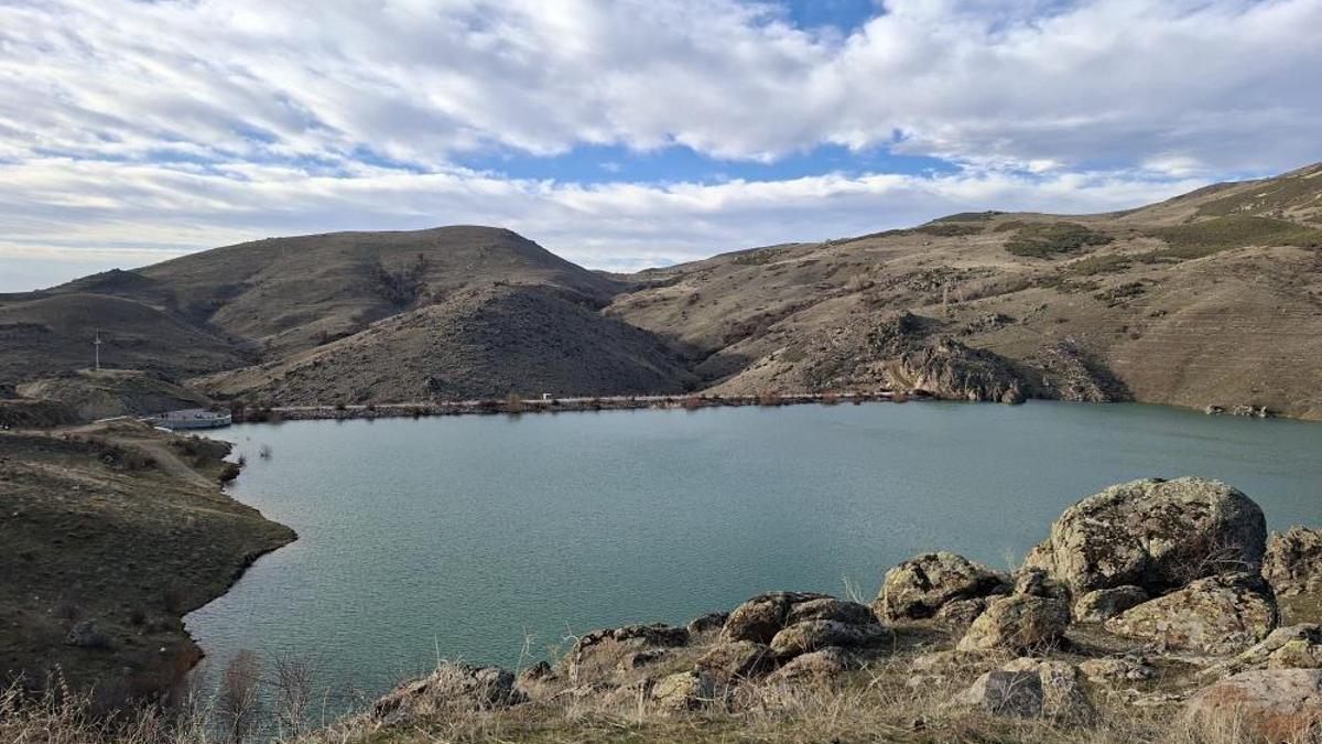 Sandıklı'da barajlar doldu taştı: Ovanın sulanması için düğmeye basıldı