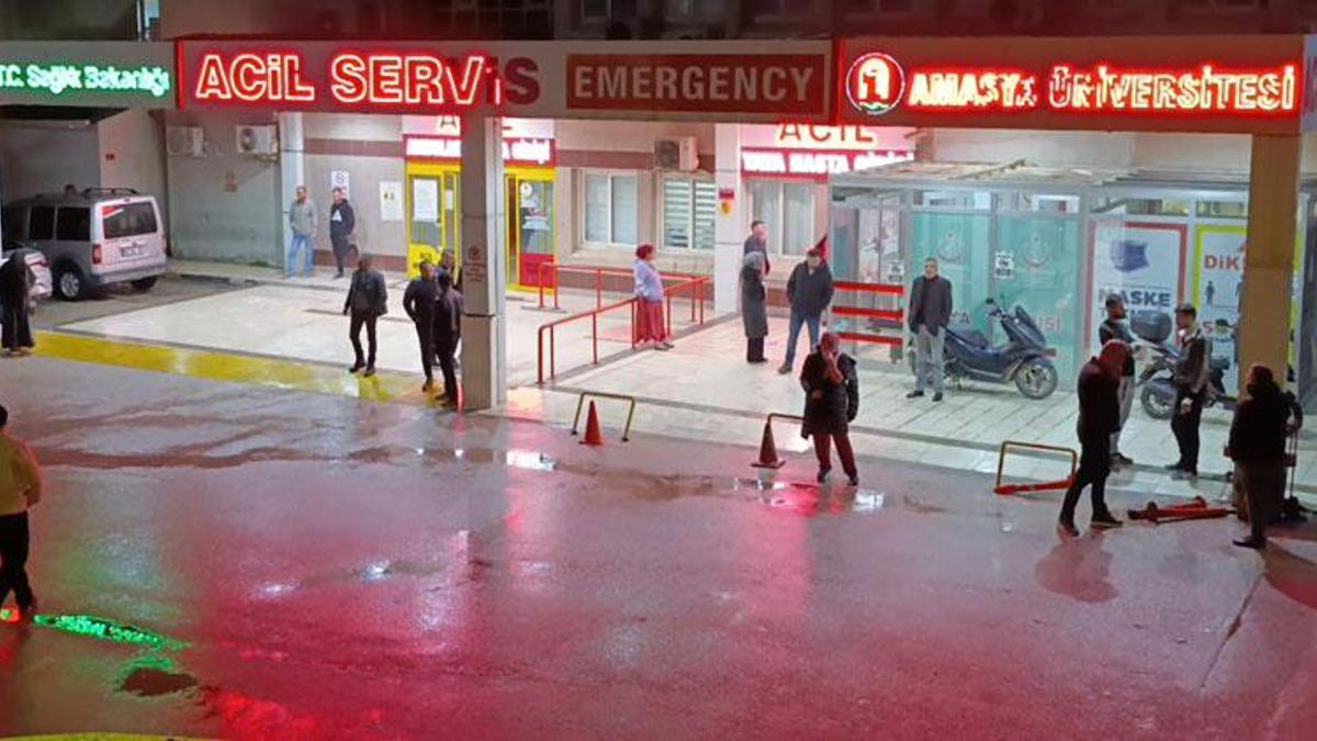 Amasya’da mevlit yemeği sonrası 22 kişi zehirlenme şüphesiyle hastaneye kaldırıldı