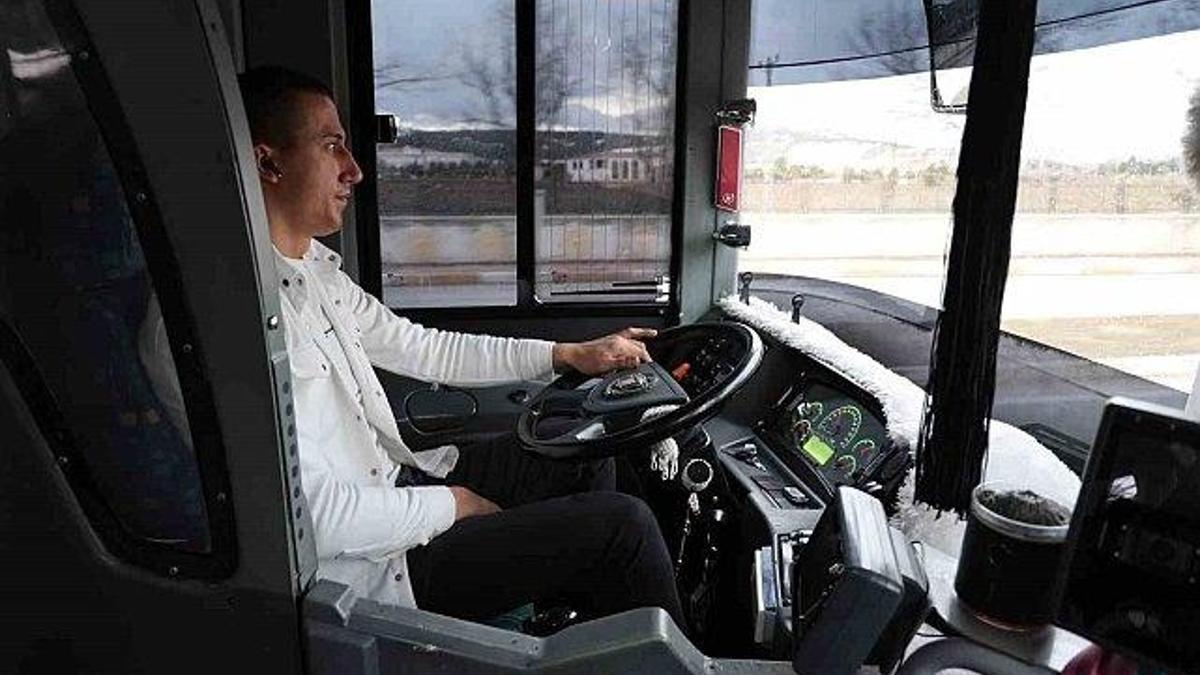 Sivas'ta akıl almaz rekor! 65 yaşında 3 bin 365 kez yaptı!