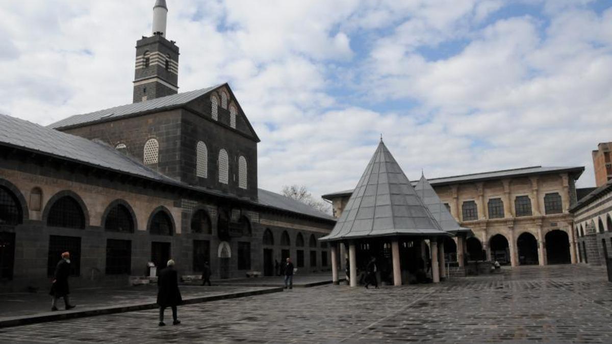Diyarbakır’da İlk İftar Heyecanı Başladı! Ramazan’ın İlk Günü (19 Şubat 2026) İftar Saat Kaçta, Oruç Ne Zaman Açılacak?