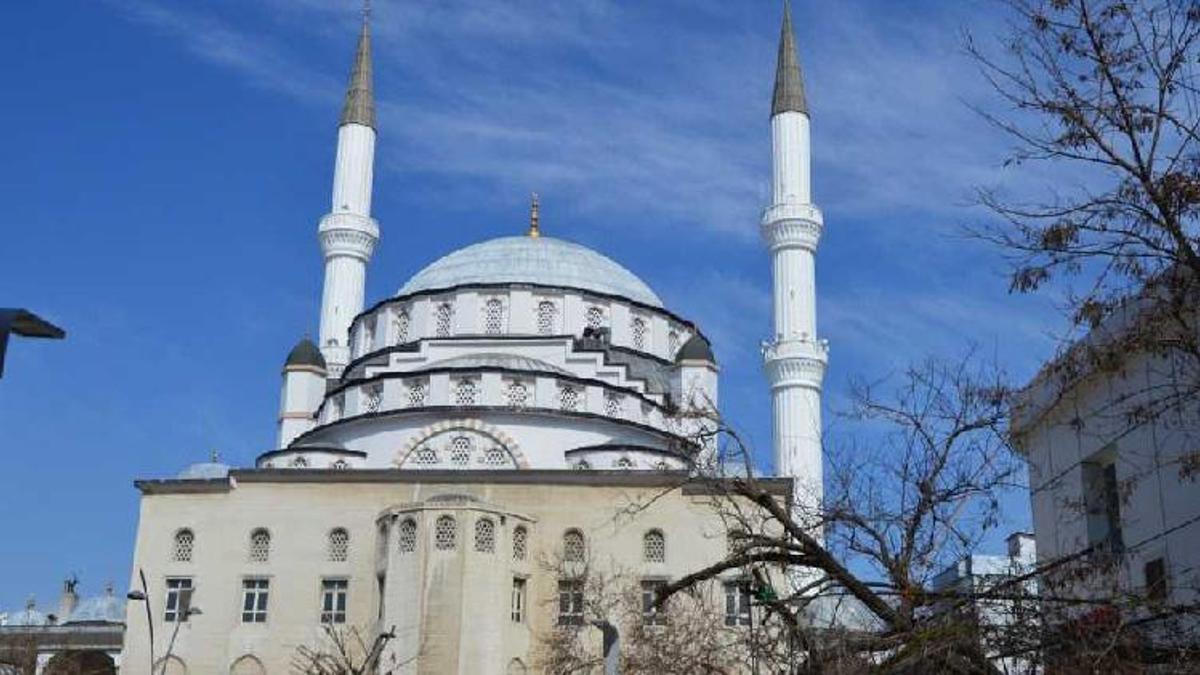 Elazığ’da İlk İftar Heyecanı Başladı! Ramazan’ın İlk Günü (19 Şubat 2026) İftar Saat Kaçta, Oruç Ne Zaman Açılacak?