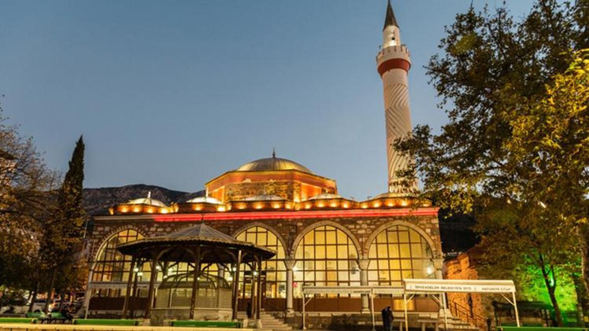 Manisa’da ilk iftar heyecanı başladı! Ramazan’ın ilk günü (19 Şubat 2026) iftar saat kaçta, oruç ne zaman açılacak?
