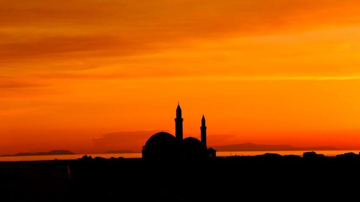 Van’da ilk iftar heyecanı başladı! Ramazan’ın ilk günü (19 Şubat 2026) iftar saat kaçta, oruç ne zaman açılacak?
