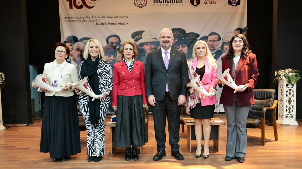 'Cumhuriyetimizin temel kazanımlarını korumak ve geliştirmek hepimizin ortak sorumluluğu'