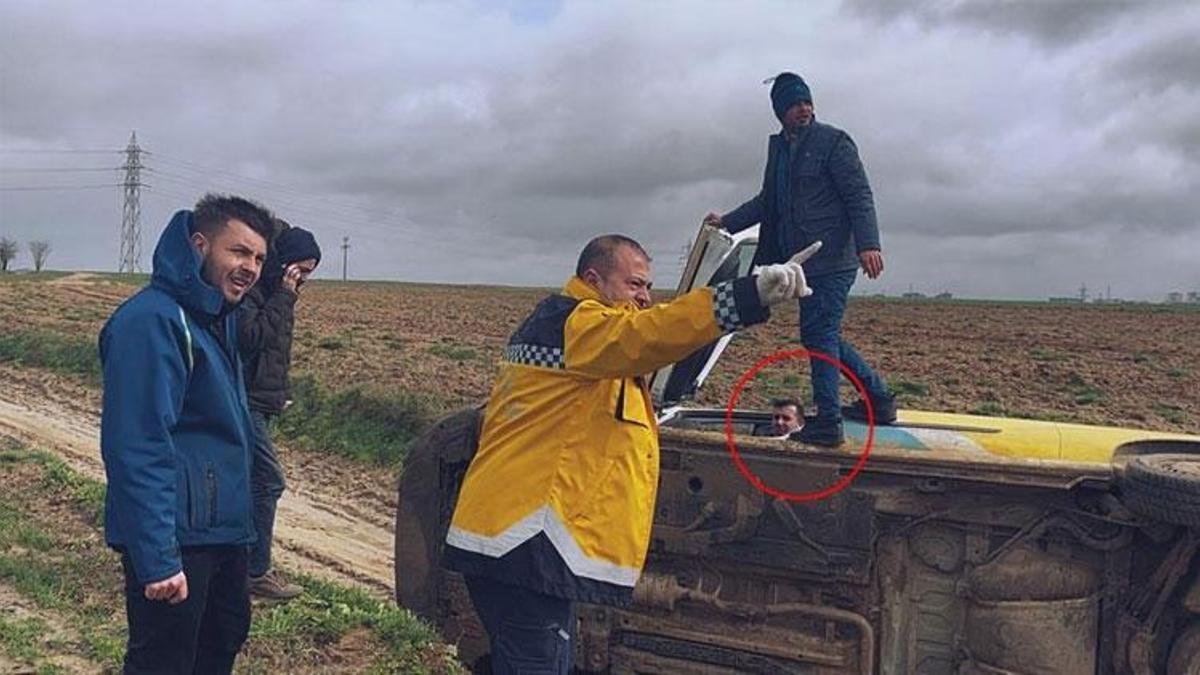 Tekirdağ Çorlu'da PTT kargo aracı devrildi: 1 yaralı