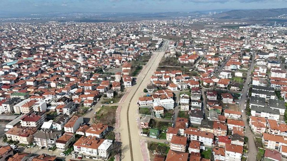 Sakarya trafiğini rahatlatacak dev proje! 4 bin 500 metrelik yol 200 metreye inecek