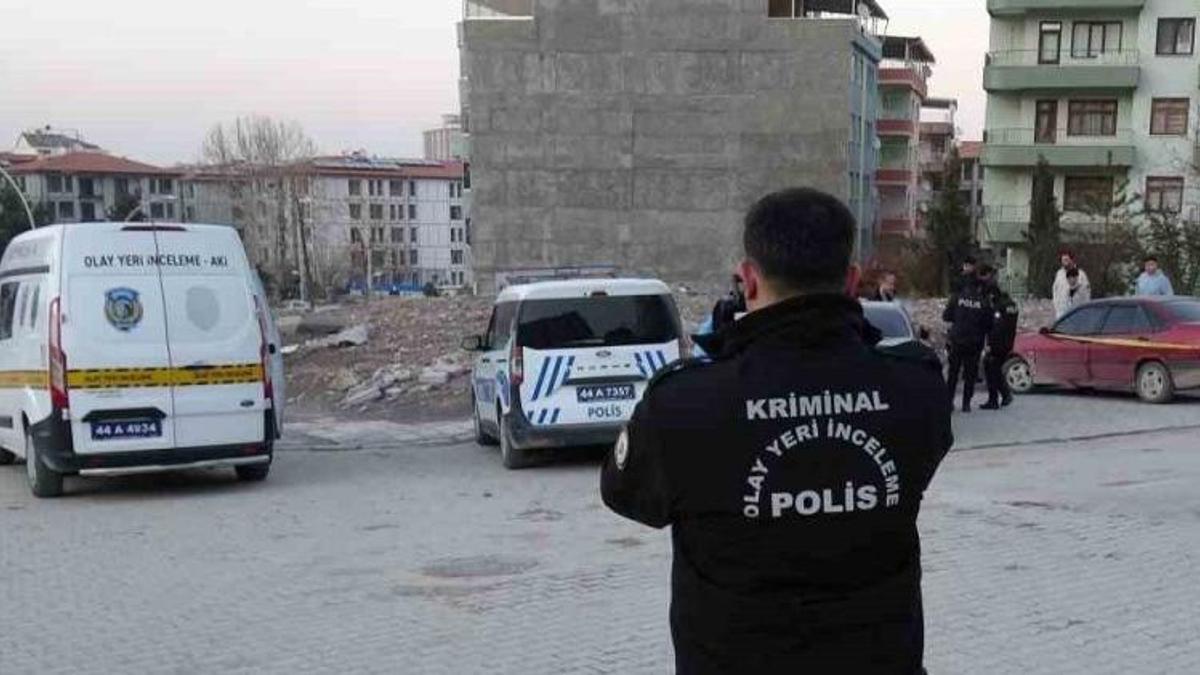 Malatya'da bıçaklı kavga; 2 ağır yaralı