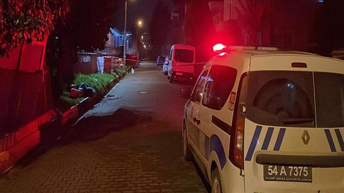 Sakarya'da korkunç cinayet! Önce dini nikahla birlikte yaşadığı kadına, sonra kendine sıktı