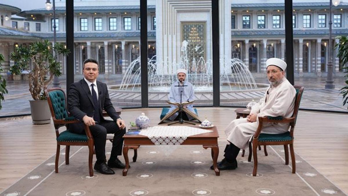 Diyanet İşleri Başkanı Safi Arpaguş ‘Bir Ramazan A…