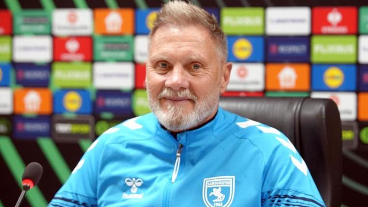 Samsunspor'da Thorsten Fink 'ilk defa olacak' deyip yeni oyun planını duyurdu