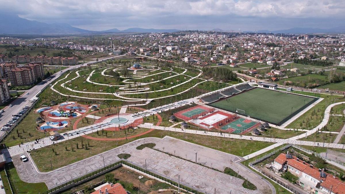 Konya'da dev satış: Şehrin göbeğinde satışa çıktı, fiyatı belli oldu