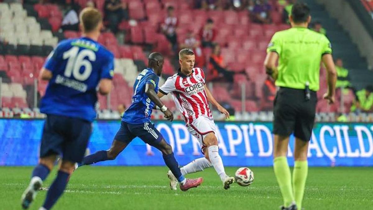 Samsunspor-Gaziantep FK maçının hakemi gündem oldu