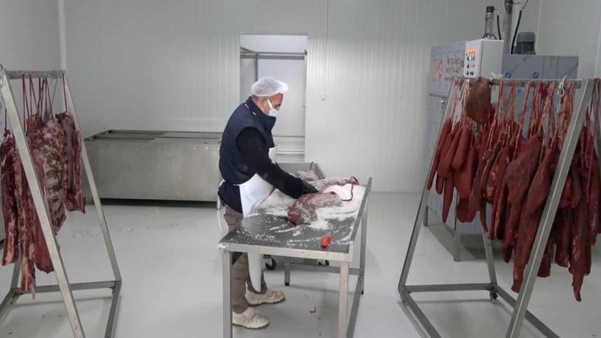 Erzincanlı girişimci devlet desteğiyle dev tesis kurdu! Onlarca kişiye iş imkanı sağlayacak