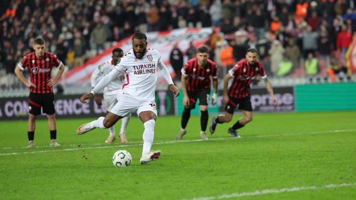 Samsunspor, Avrupa'da rakibini gole boğdu