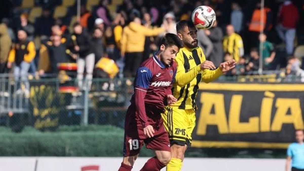 Aliağa FK sahasında 1461 Trabzon FK'yı 90+4'te geçti