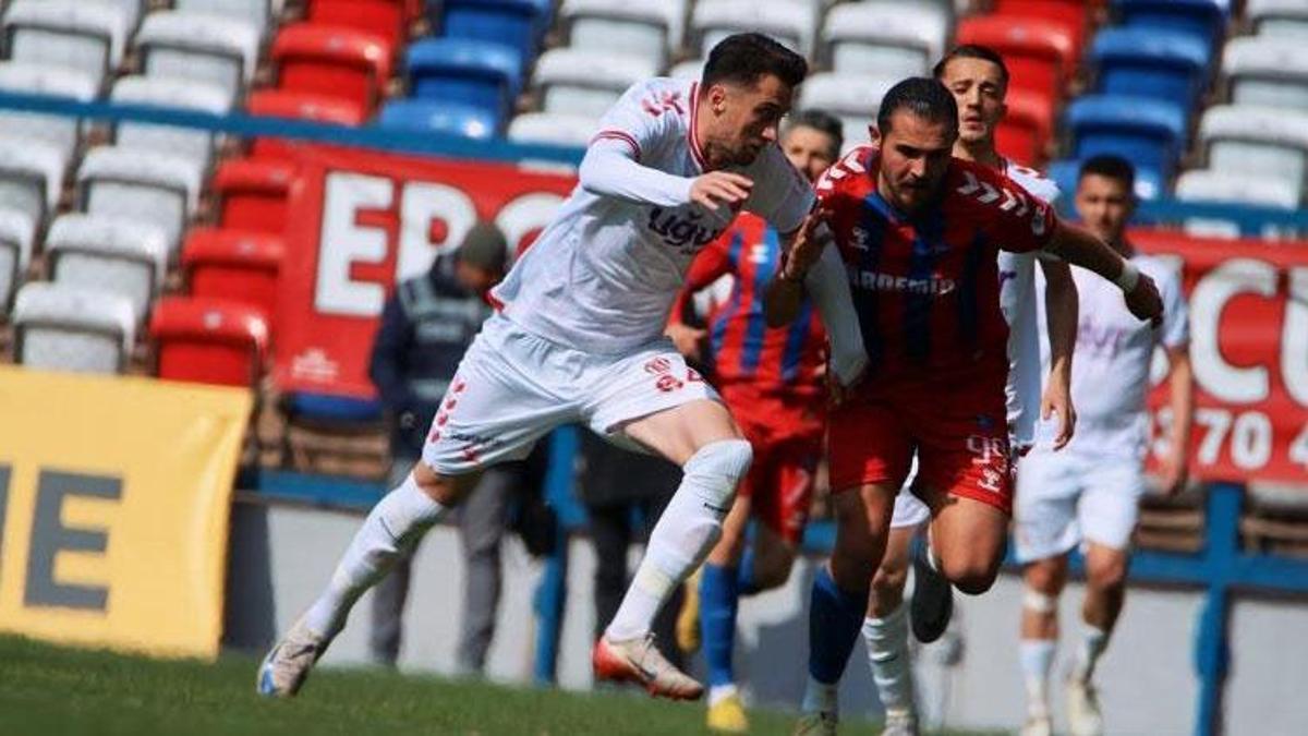 Karabük İdmanyurdu-1926 Bulancakspor maçında 3 puan tek golle geldi