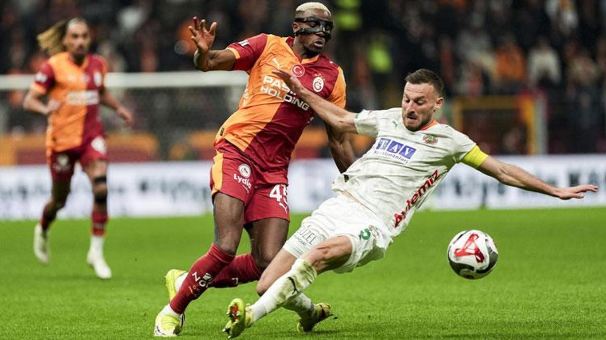 Galatasaray, Corendon Alanyaspor karşısında hata yapmadı, 3 puan 3 golle geldi