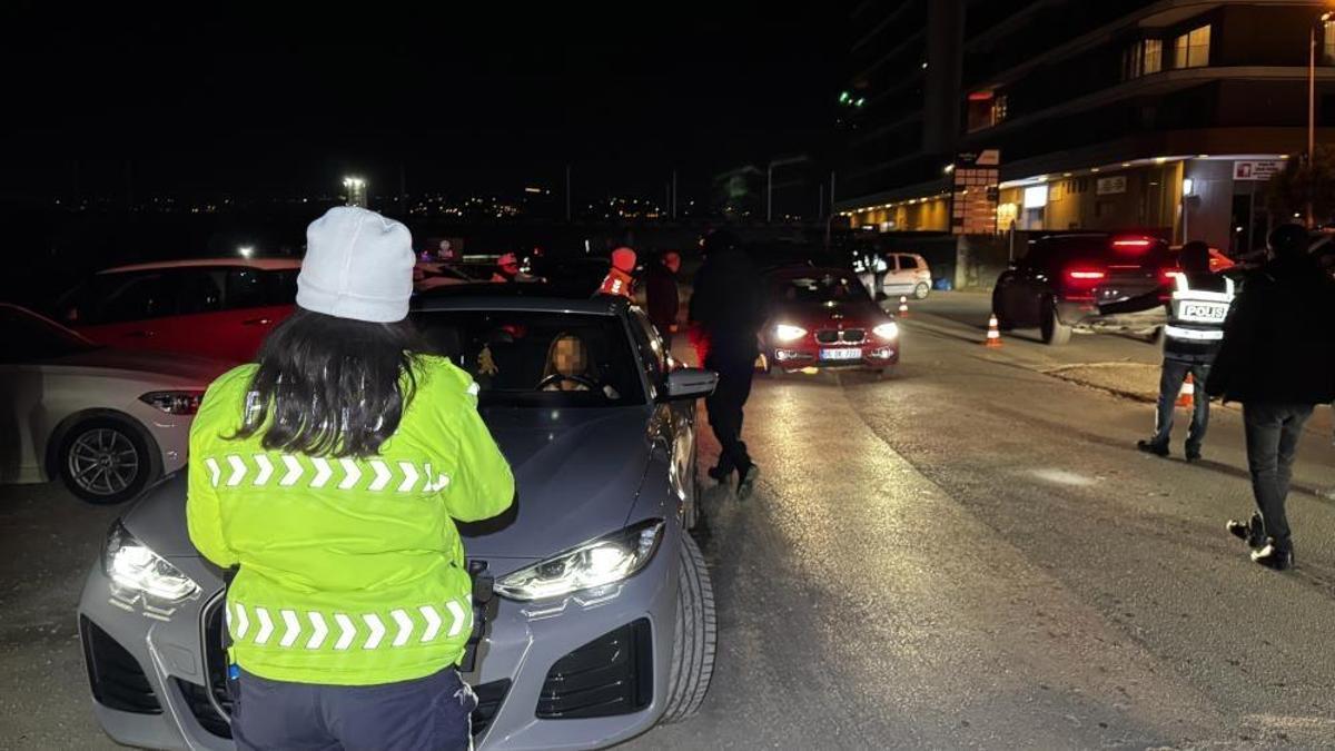 Bursa'da polis bastırdı, gürültü azaldı! Lüks semtte denetimler sonuç verdi