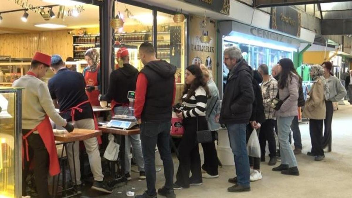 Hatay'da sadece 30 gün üretiliyor! Kilosu 300 TL: Kapıda kuyruk bitmiyor