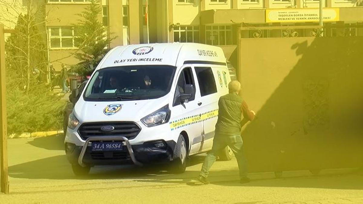 Çekmeköy Taşdelen'deki okulda lise öğrencisi terör estirdi! 2 öğretmeni ve 1 öğrenciyi bıçakladı