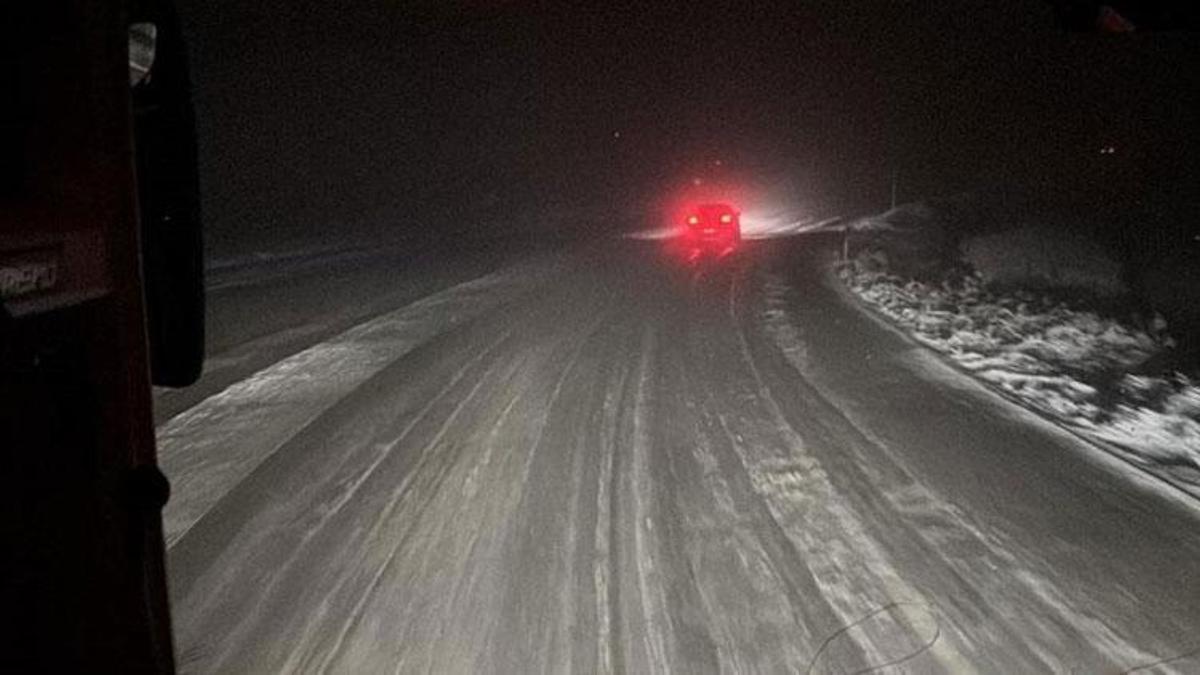 Bayburt Kop Geçidi’nde tipi ve fırtına etkili oluyor