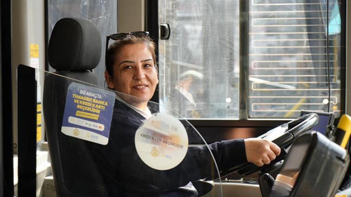 Traktörü bıraktı, belediye otobüsünün direksiyonuna geçti: Şehrin ilk kadın şoförü oldu!