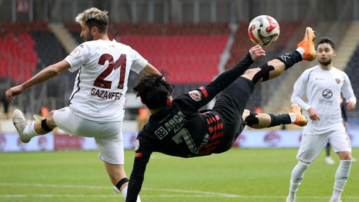 Arca Çorum FK–Atakaş Hatayspor maçında 3 puan 3 golle geldi