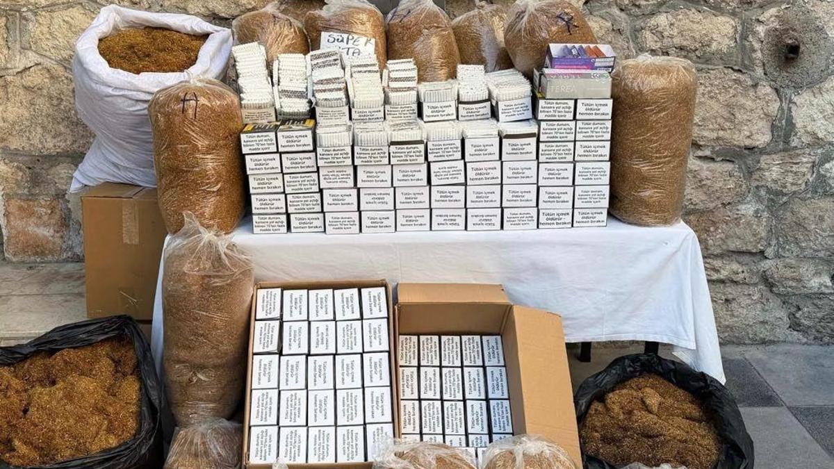 Mersin’de kaçak makaron operasyonu