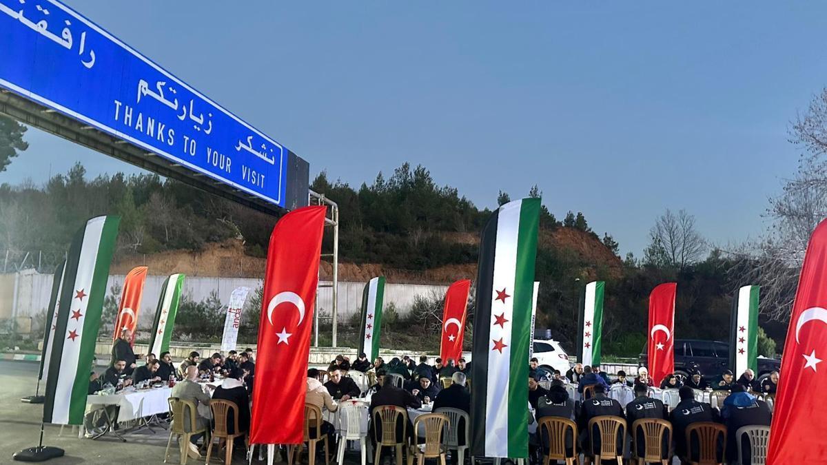 Yayladağı Gümrük Kapısı’nda dostluk iftarı