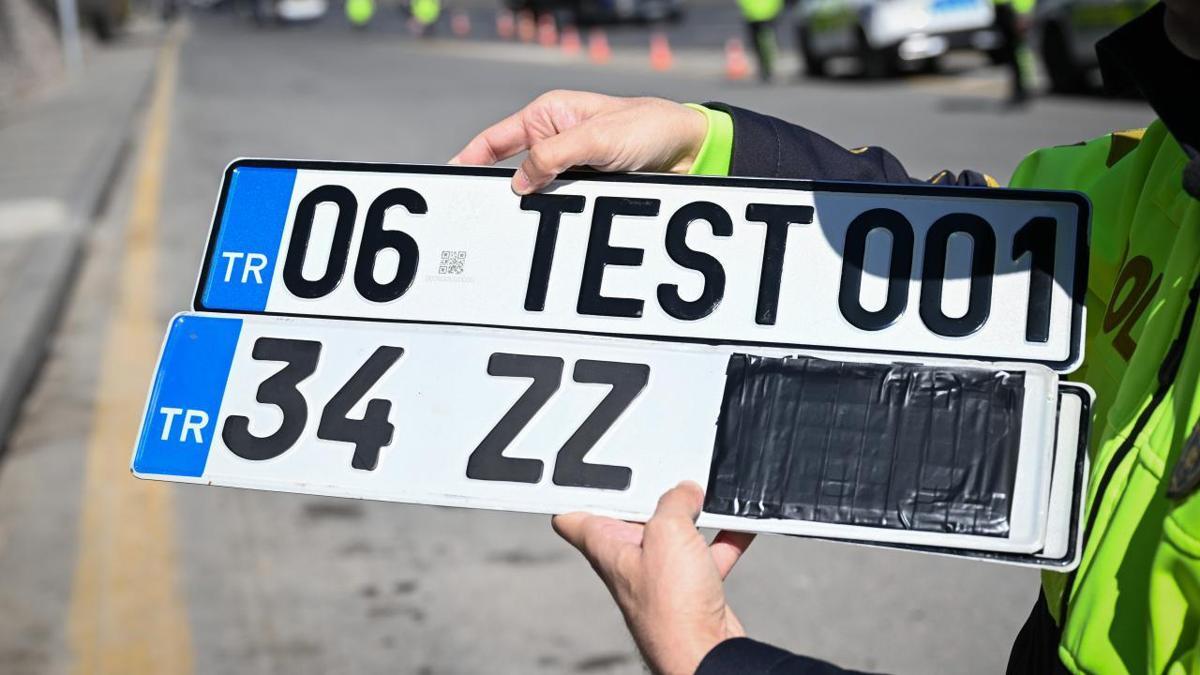 APP plaka karışıklığı sona erdi! Cezalar iptal edildi: Değişiklik yapmanın cezası 4 bin TL