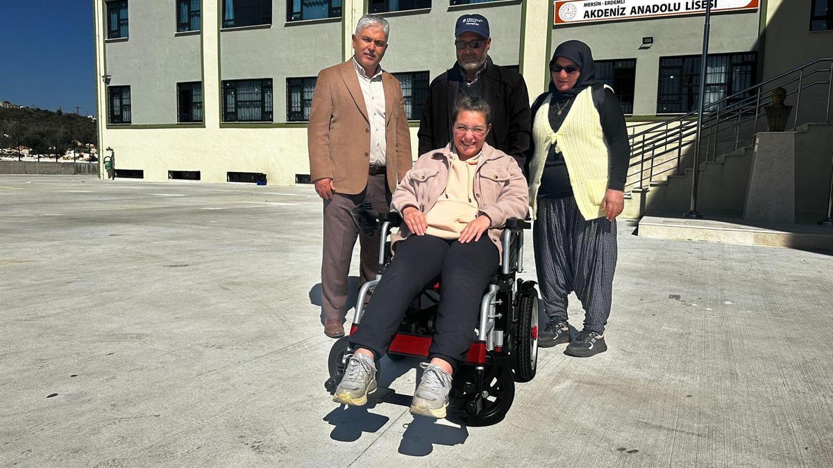 Hayalini kurduğu akülü tekerlekli sandalyeye kavuştu