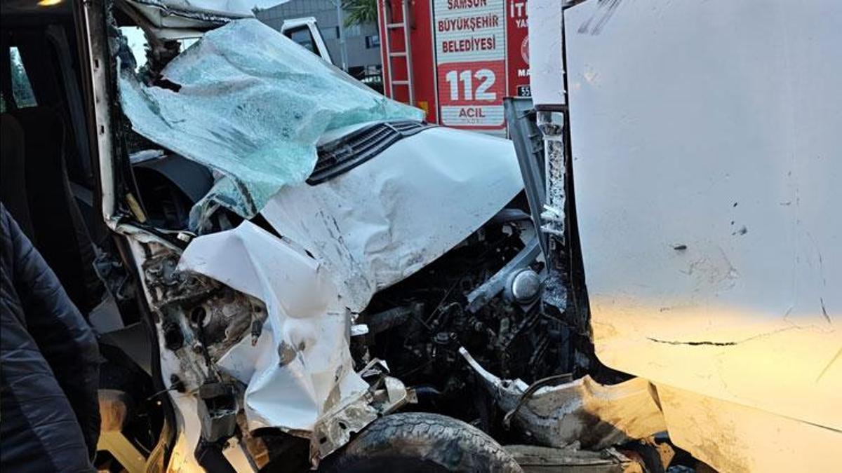 Samsun’da 3 aracın karıştığı zincirleme kazada 7 kişi yaralandı