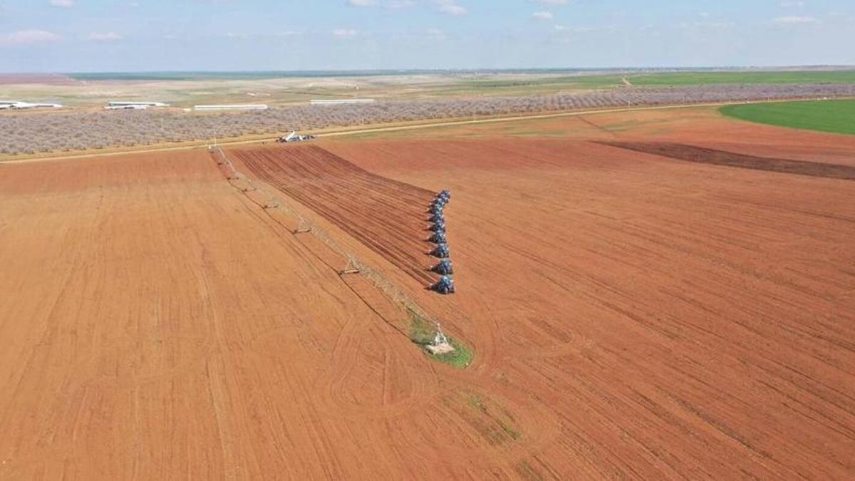 Dünyanın en büyüğü Şanlıurfa'da! Sabah akşam çalışıp bitirdiler, resmen başlıyor