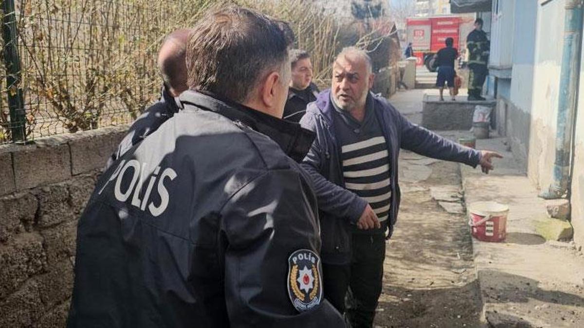Kayseri'de kendini tehlikeye atan polis yangının büyümesini önledi