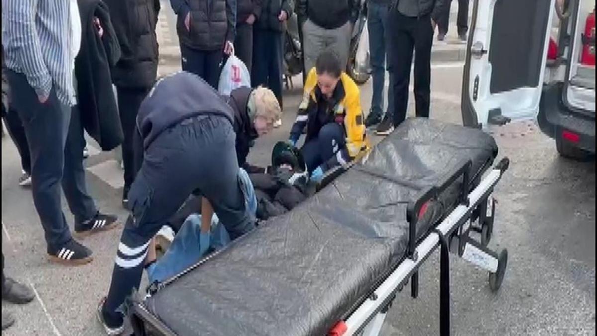 Yayaya çarpmamak için hayatından oluyordu!