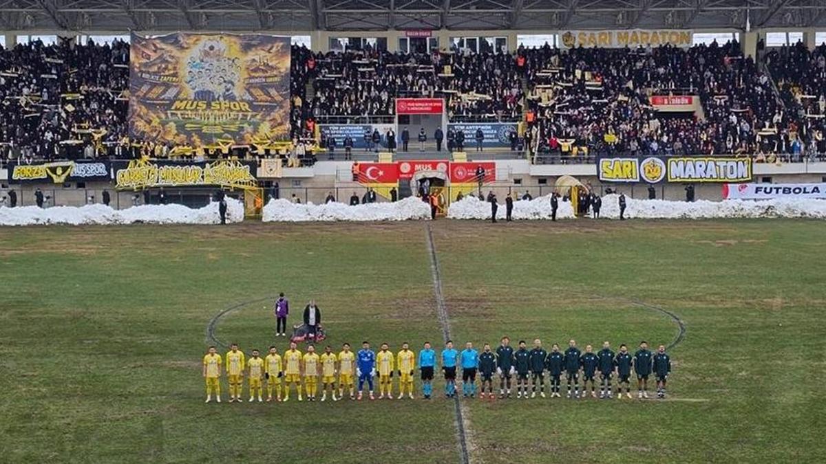 Bursaspor'u taraftar yaktı! TFF yasak kararı verdi